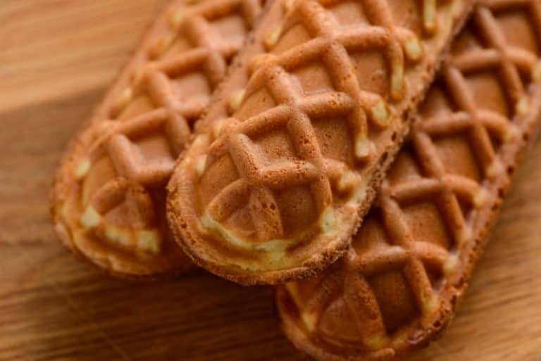 Can dogs eat waffles?